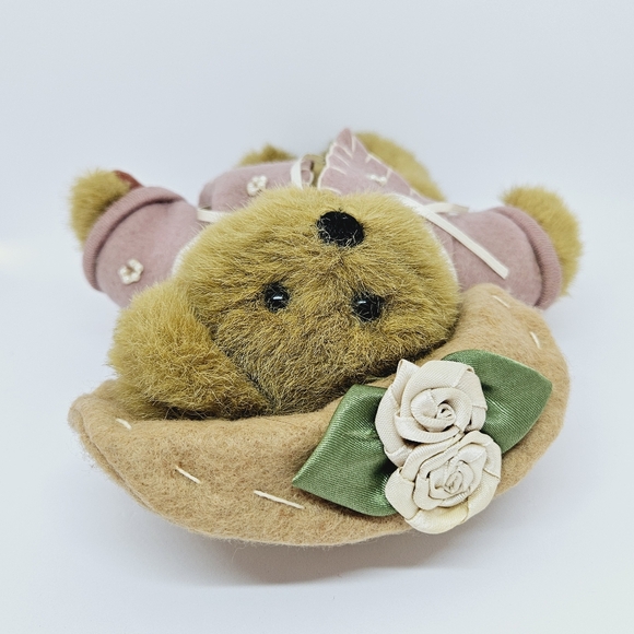 Boyds Bears - Victorian Style Jointed Plush Girl Bear - Picture 5 of 13